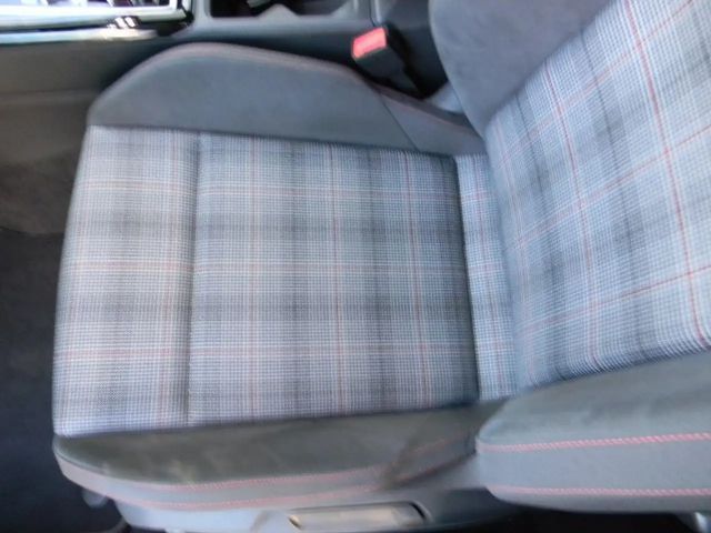 Volkswagen Golf DSG GTI Golf VIII Style