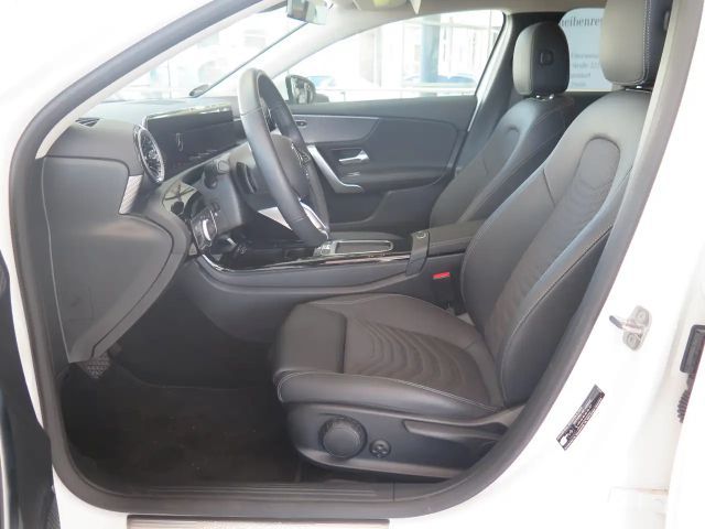 Mercedes-Benz A 180 7G-DCT Winter-P. LED Kamera Totwinkel DAB