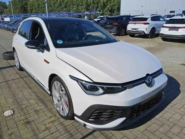 Volkswagen Golf 2.0 TSI DSG GTI