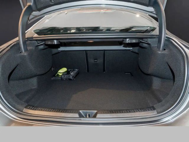 Mercedes-Benz A 200 Limousine ACC AUT DynLicht Fernlichtass.