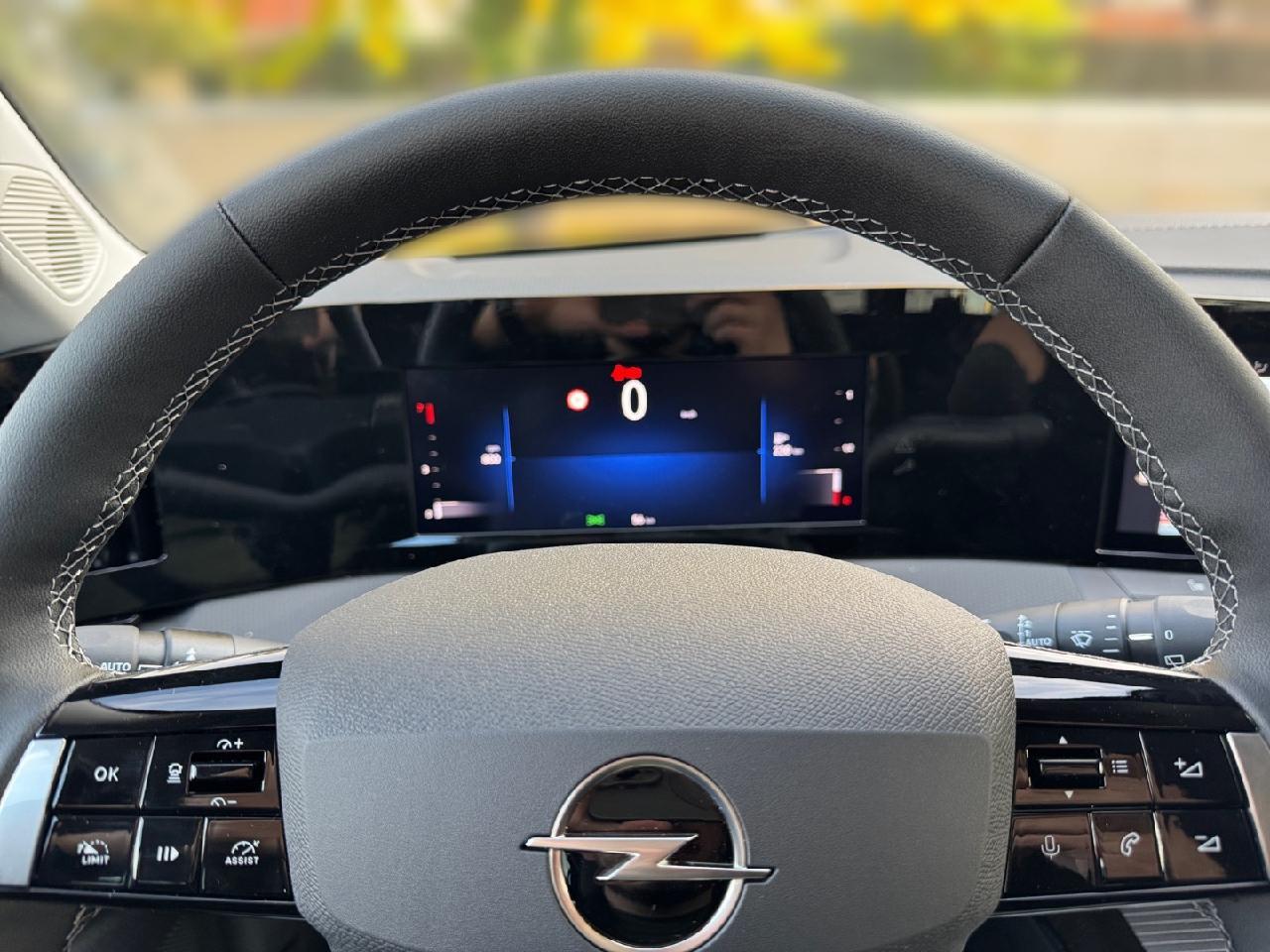 Opel Astra 1.2 Turbo Edition Turbo