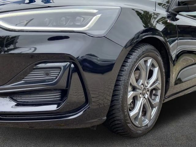 Ford Focus ST Line Wagon