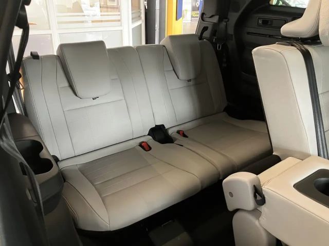 Renault Espace E-Tech Hybrid Iconic