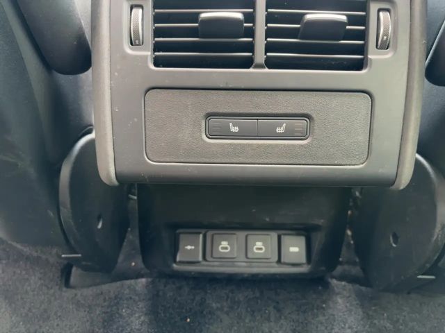 Land Rover Discovery D300 HSE