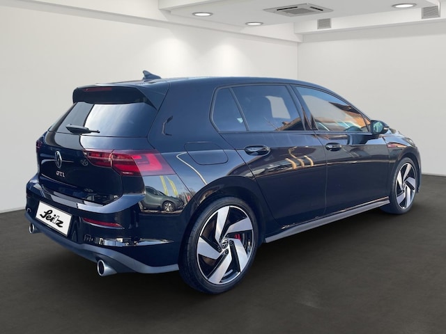 Volkswagen Golf 2.0 TSI DSG Golf VIII