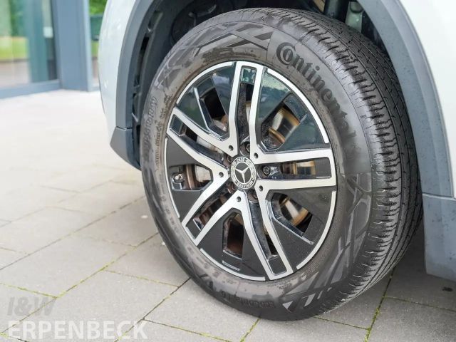 Mercedes-Benz GLA 200 Progressive