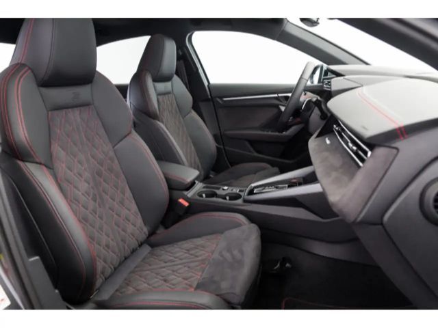 Audi S3 S-Tronic Sedan