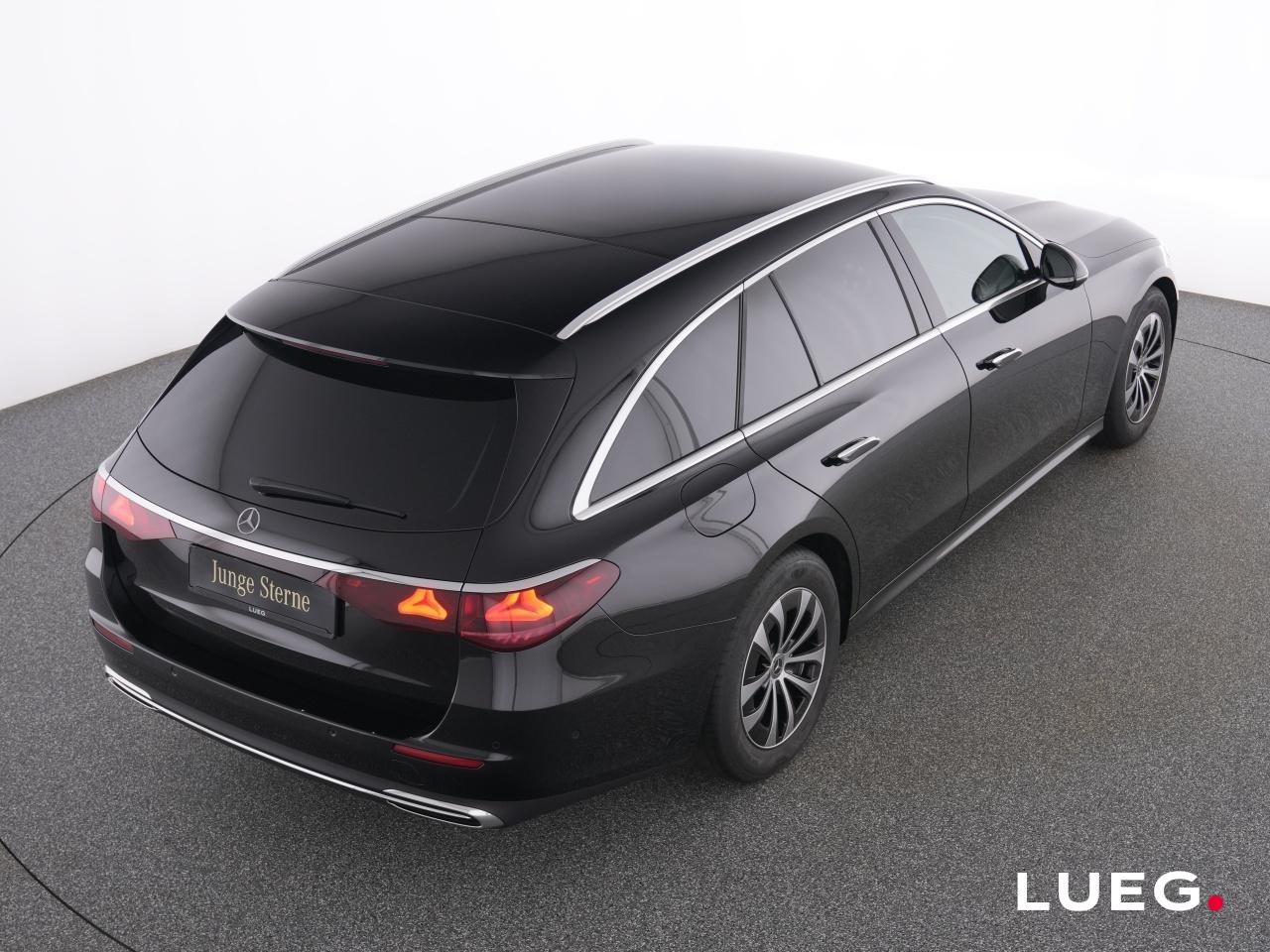 Mercedes-Benz E 200 AVANTGARDE Estate