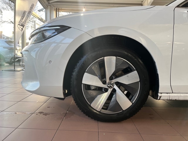 Volkswagen Passat 1.5 eTSI DSG