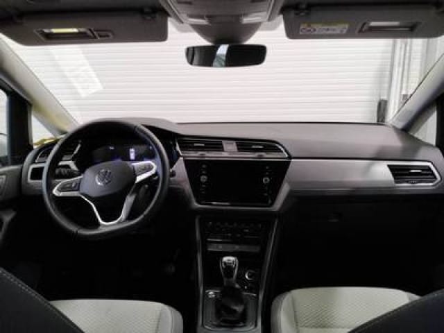Volkswagen Touran 1.5 TSI Comfortline
