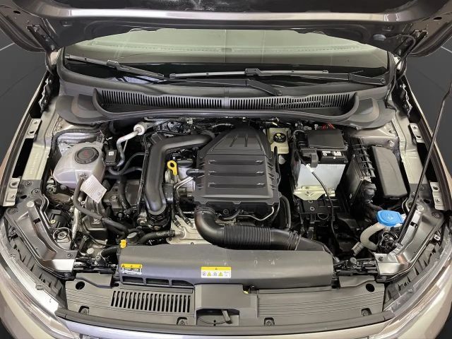 Volkswagen Polo 1.0 TSI Highline R-Line