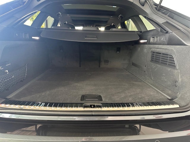 Audi A6 40 TDI Avant S-Tronic