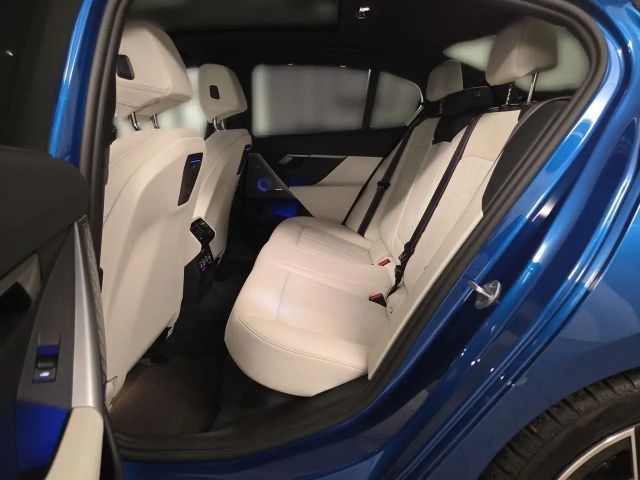 BMW 550 M-SportPro Sedan xDrive