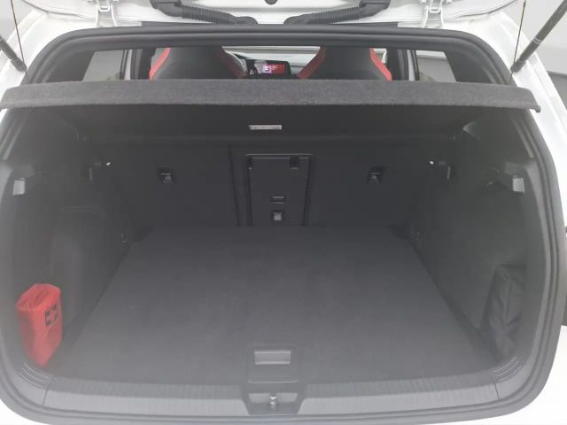 Volkswagen Golf DSG GTI