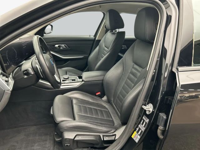 BMW 320 320e Touring