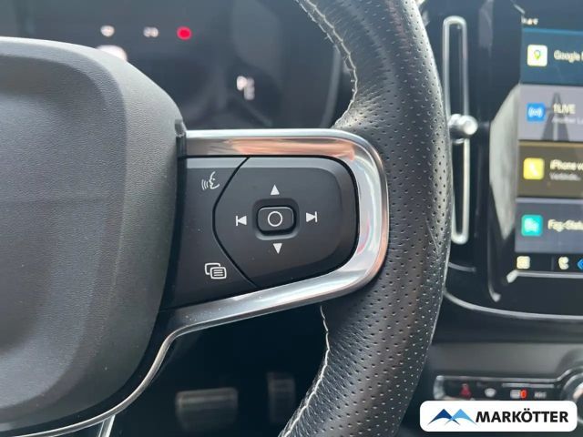 Volvo XC40 AWD R-Design Recharge