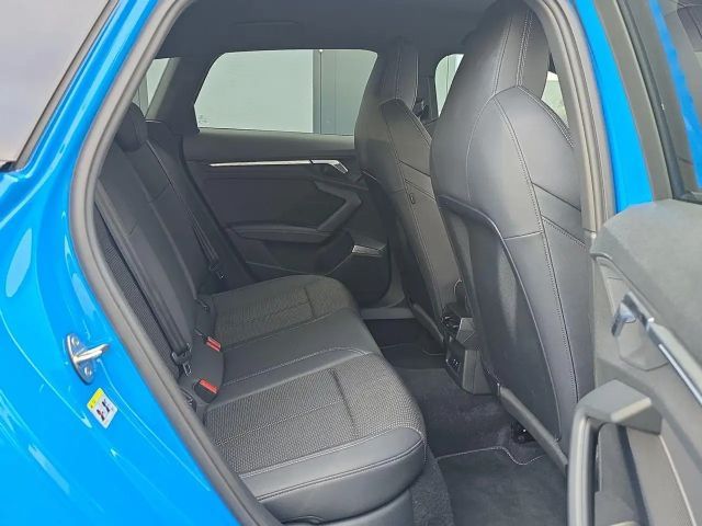 Audi A3 35 TFSI S-Line S-Tronic Sedan