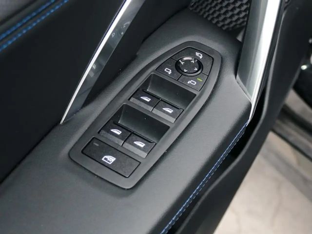 BMW iX1 Drive pro M-Sport xDrive30