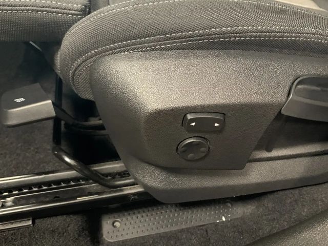 BMW 220 220d Advantage pakket