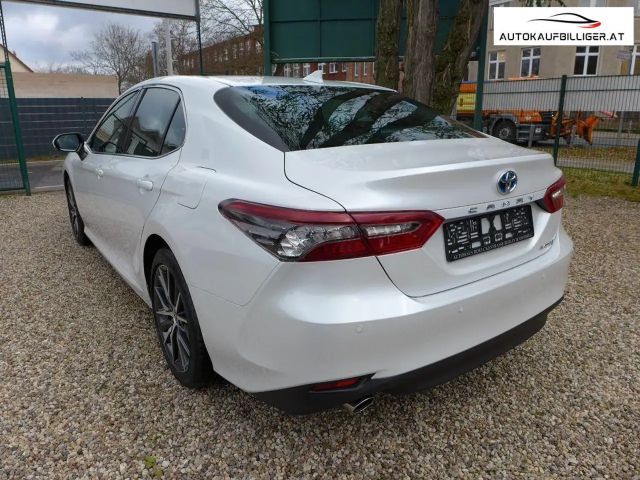 Toyota Camry Hybride Lounge