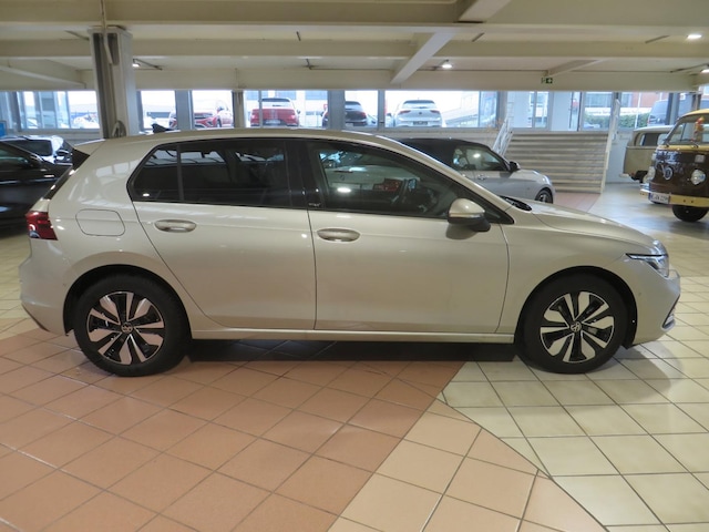 Volkswagen Golf 1.5 TSI Golf VIII Move