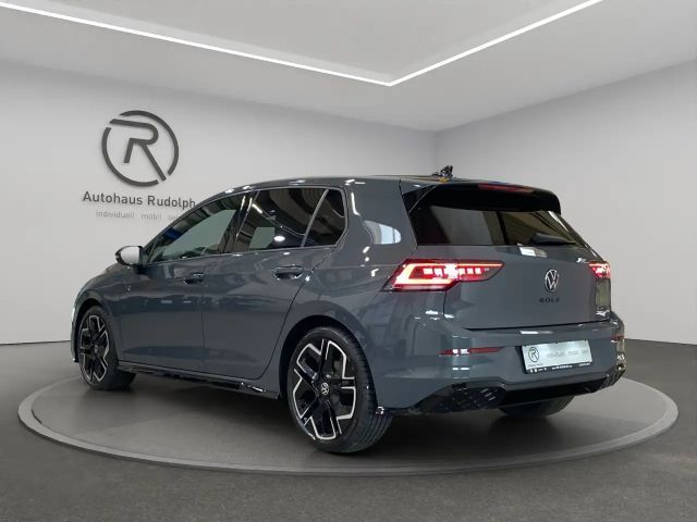 Volkswagen Golf 1.5 TSI Golf VIII R-Line