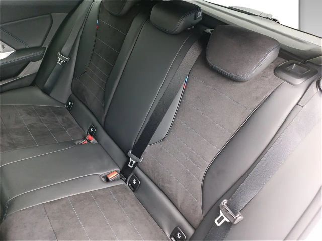 BMW 118 118d M-Sport Sedan