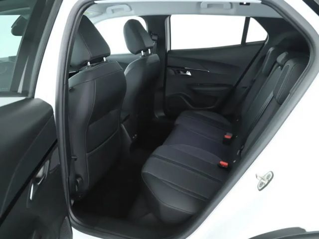 Peugeot 2008 Allure Pack EAT8 PureTech