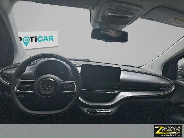 Fiat 500e ,R-Kamera,Sitzh.,GJR,Keyless,DAB, uvm. Klima