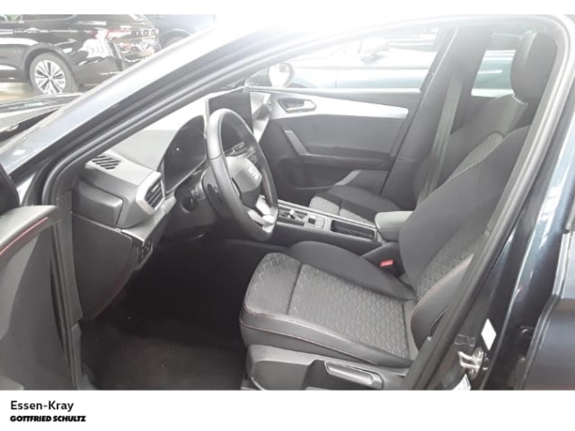 Seat Leon 1.5 eTSI DSG FR-lijn Sportstourer