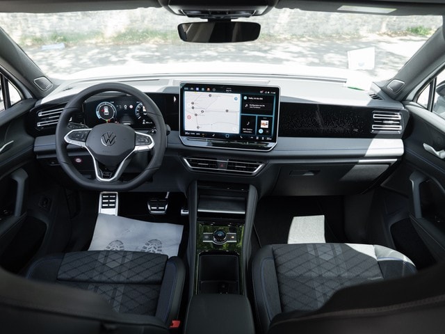 Volkswagen Tiguan 4Motion DSG R-Line Style