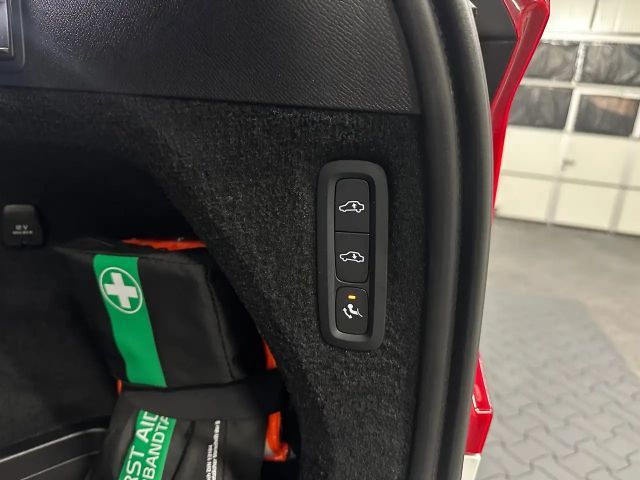 Volvo XC90 AWD Dark Recharge Ultra