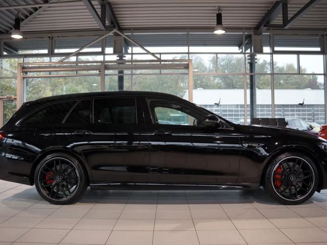 Mercedes-Benz E 63 AMG 4MATIC+ AMG Line Estate