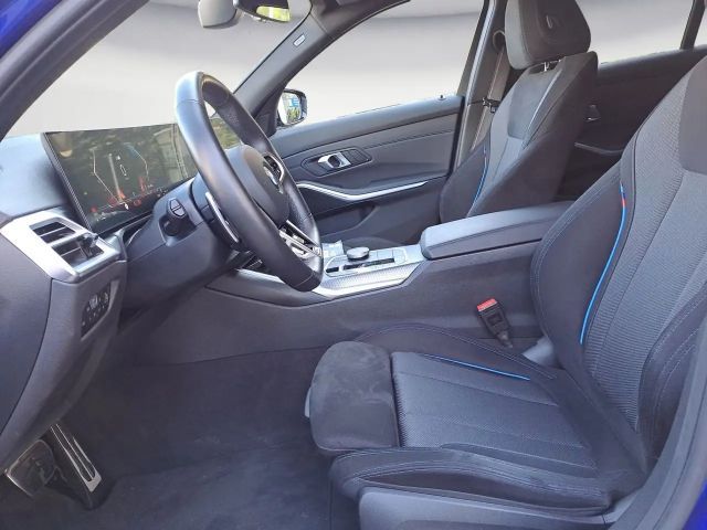 BMW 320 320d M-Sport Touring xDrive