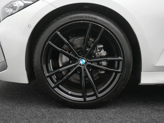 BMW 318 318d M-Sport Sedan