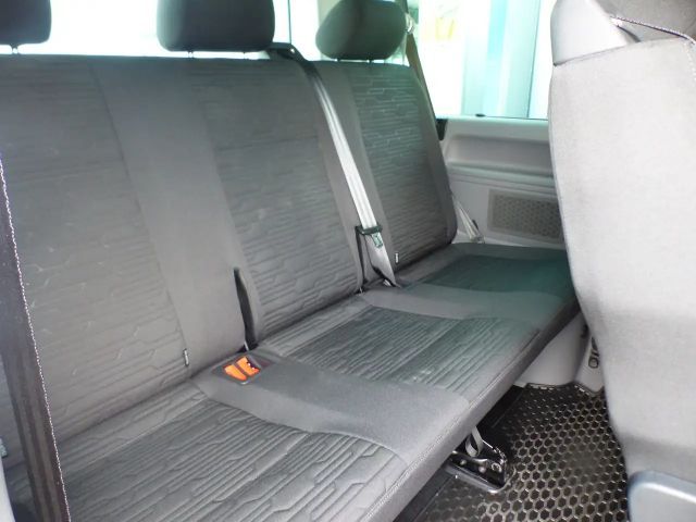 Volkswagen Caravelle Comfortline DSG T6