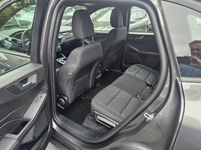 Ford Kuga ST Line