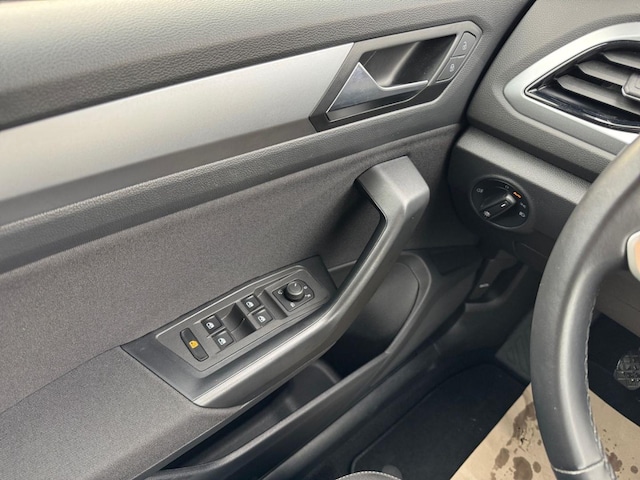 Volkswagen T-Roc 1.5 TSI Life