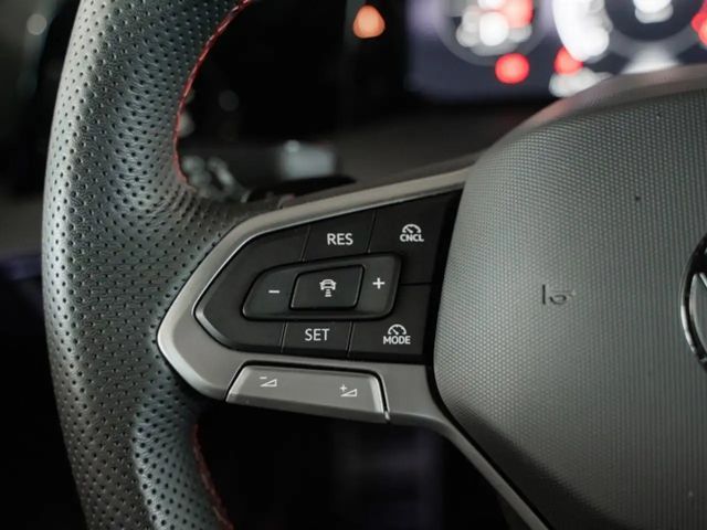 Volkswagen Golf DSG GTI Golf VIII Style