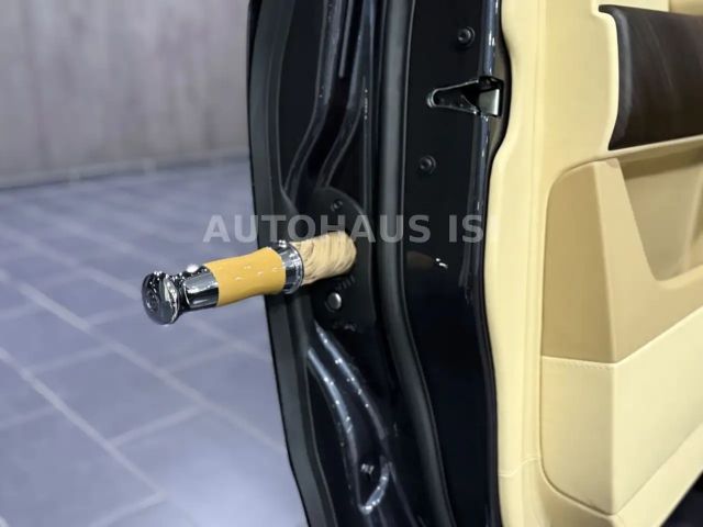 Rolls-Royce Cullinan NOVITEC WIDEBODY,VIP,24",STARLIGHT