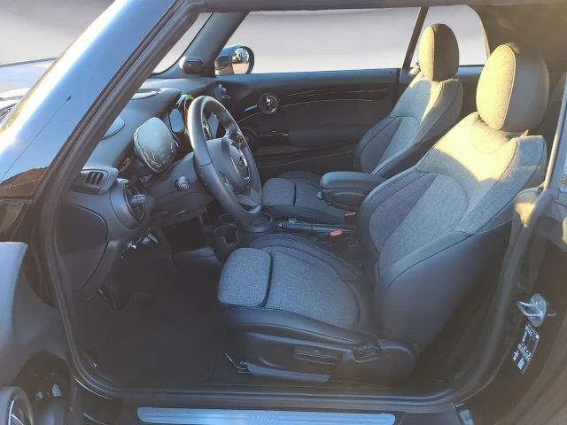 MINI Cooper Cabrio Classic Trim Steptronic Navi Head-