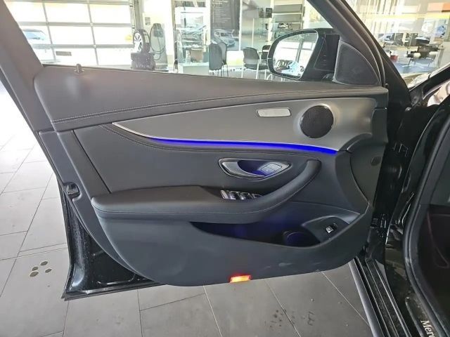 Mercedes-Benz E 220 AMG Line E 220 d Estate