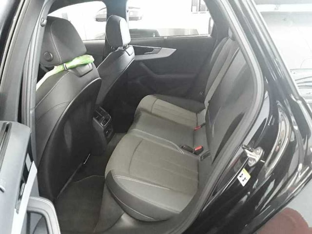 Audi A4 40 TDI Avant S-Line S-Tronic