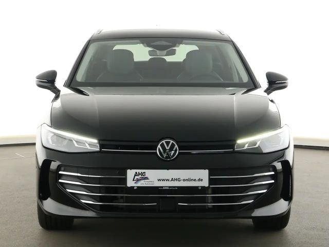 Volkswagen Passat 1.5 TSI Business DSG Variant