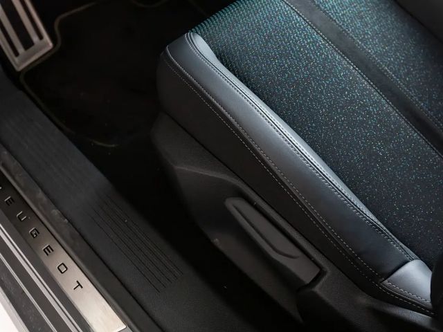 Peugeot E-308 GT-Line