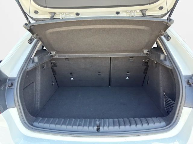 BMW 118 *** SPORT-LINE *** 4 PAKETE *** NP 49.000 *** AHK