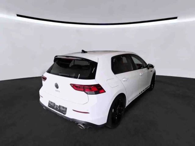 Volkswagen Golf 2.0 TSI DSG GTI