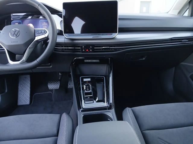 Volkswagen Golf DSG Style eHybrid