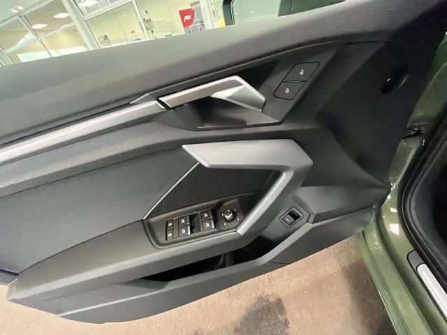 Audi A3 30 TFSI S-Tronic Sedan