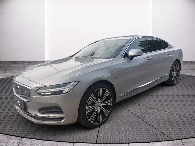 Volvo S90 AWD Recharge T8